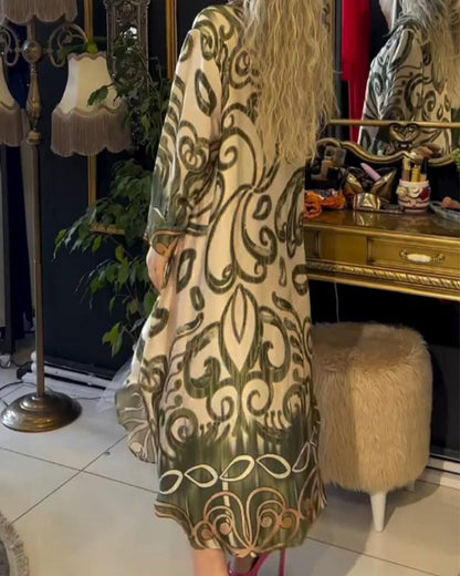 Louise – Smickrande klänning | Margot Montreux