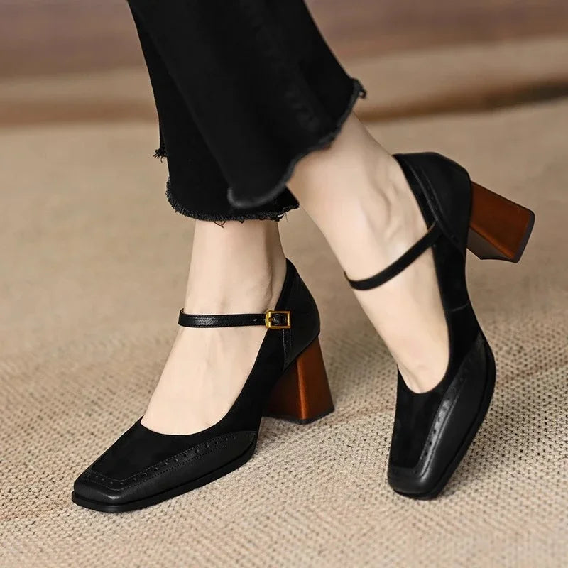 Daniela – Pumps i läder | Margot Montreux