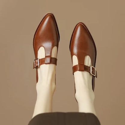 Lola – Spetsiga pumps | Margot Montreux