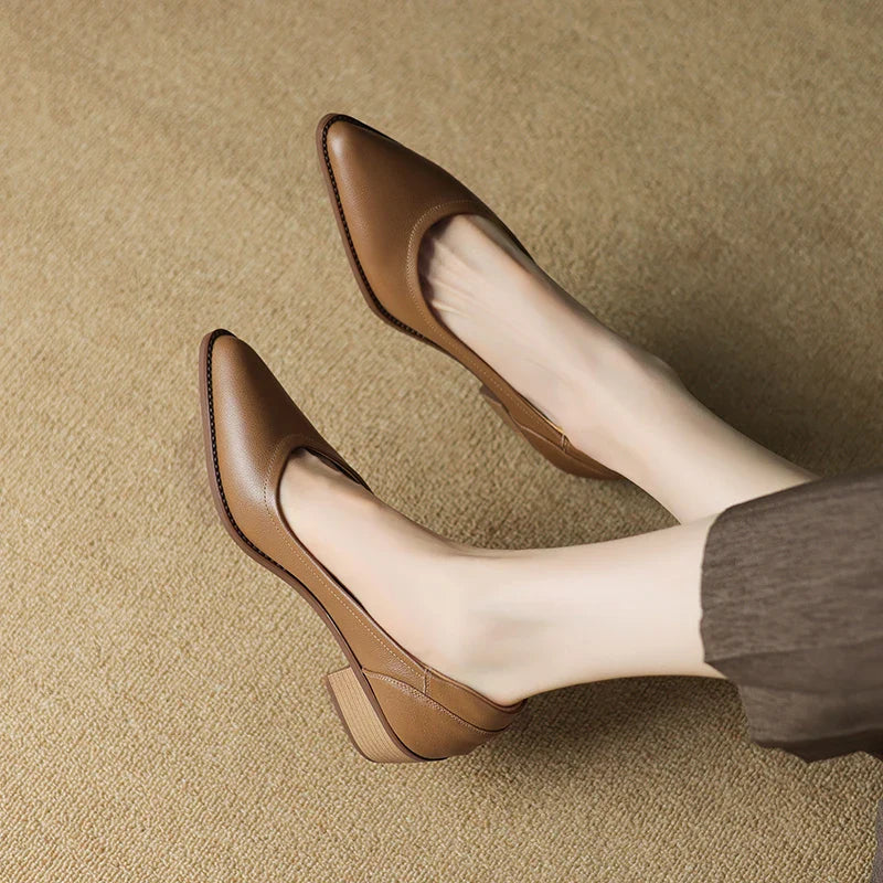 Cordula – Pumps med medelhög klack | Margot Montreux