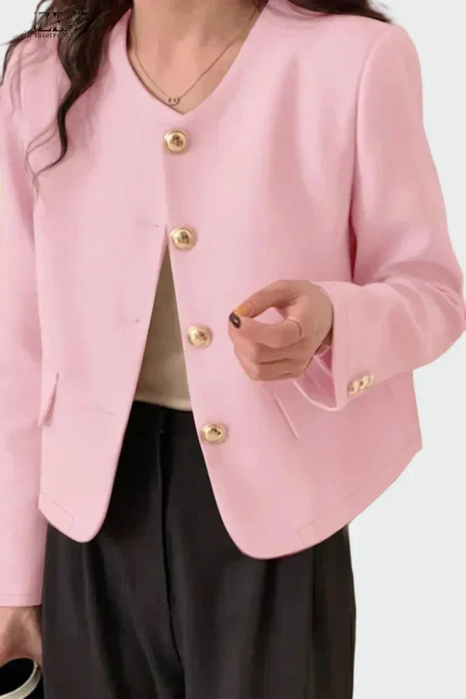 Ross – Elegant kappa med guldknappar | Margot Montreux