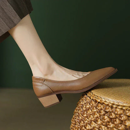 Cordula – Pumps med medelhög klack | Margot Montreux